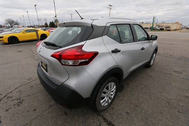 2019 Nissan Kicks SV