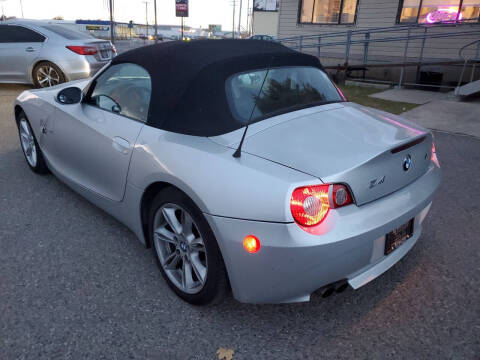 2005 BMW Z4 3.0i