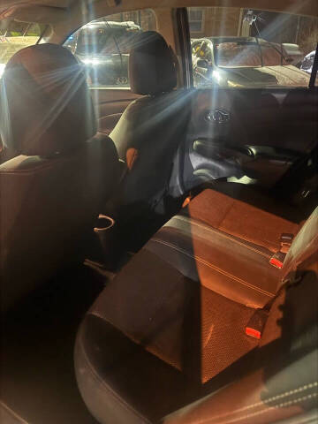 2019 Nissan Versa SV