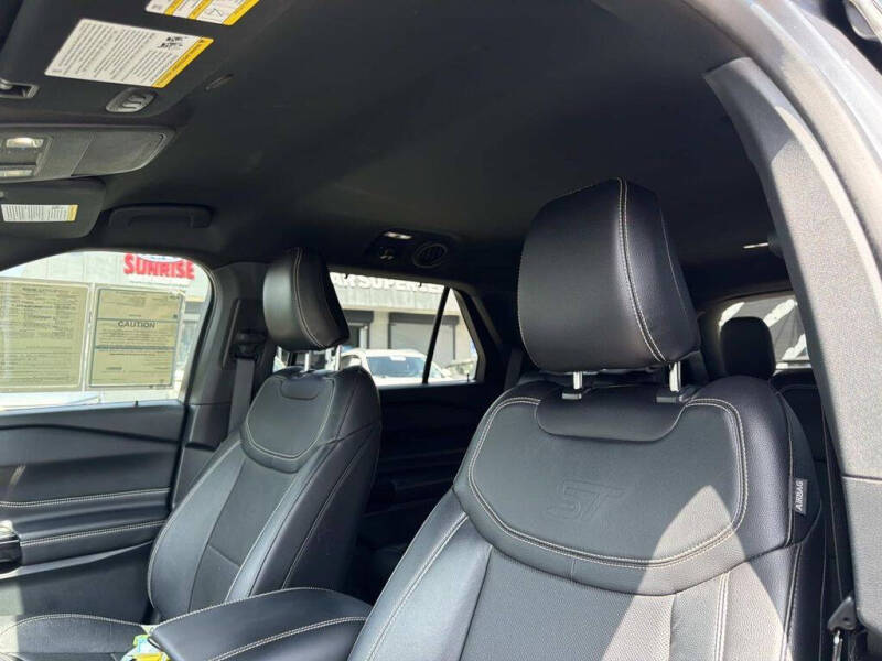 2021 Ford Explorer ST