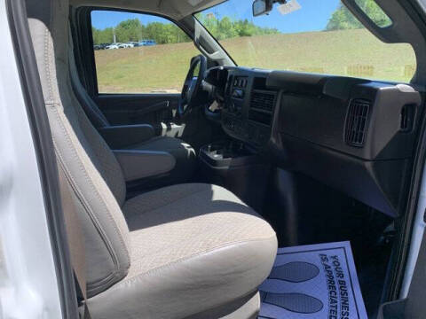 2024 Chevrolet Express 2500