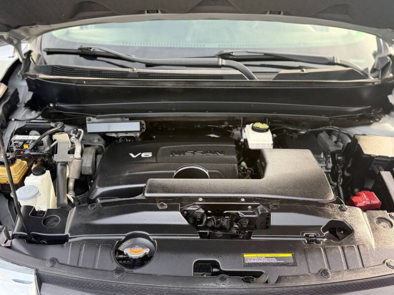 2017 Nissan Pathfinder S