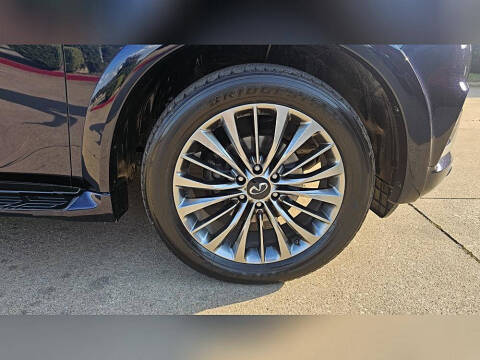 2019 Infiniti QX80 Luxe