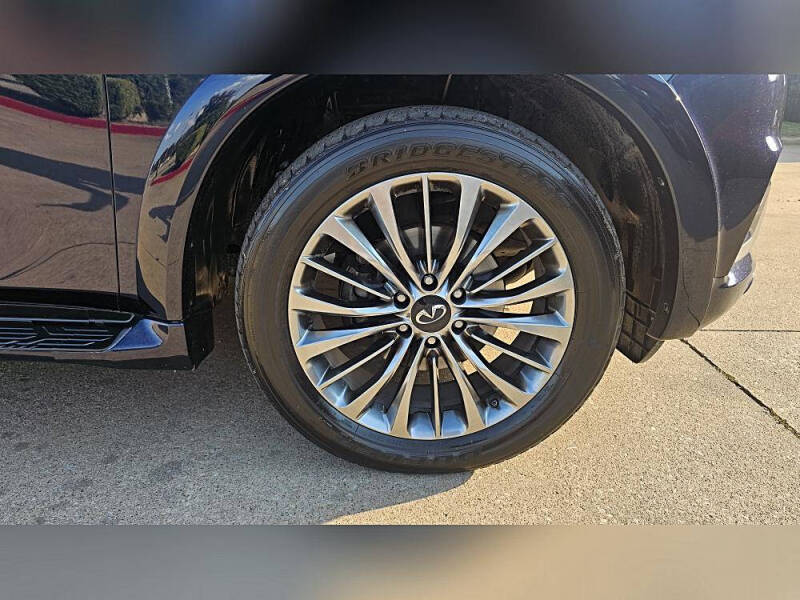 2019 Infiniti QX80 Luxe