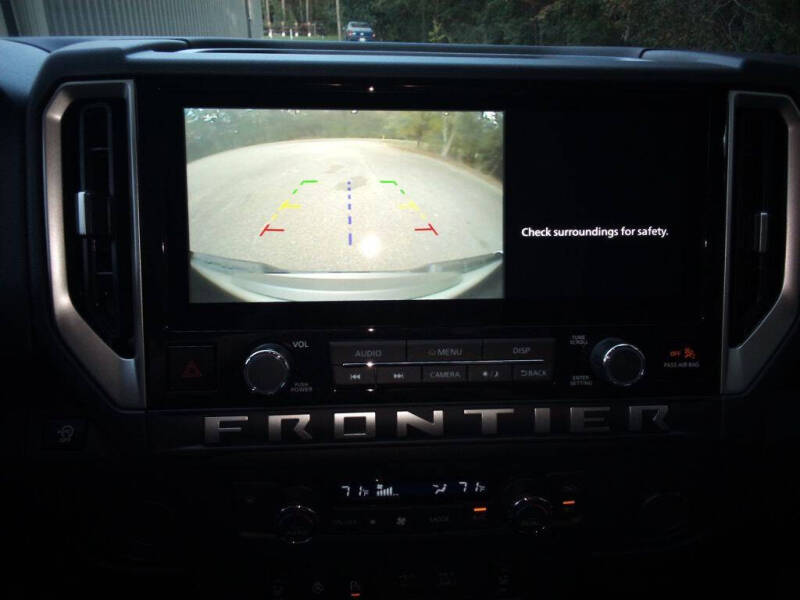 2026 Nissan Frontier SV