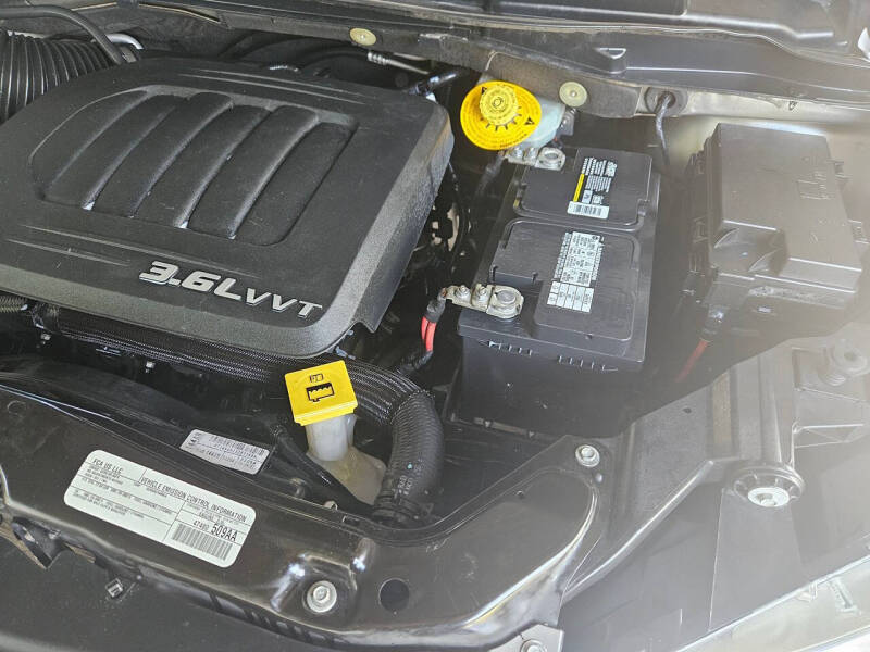 2016 Chrysler Town and Country Touring