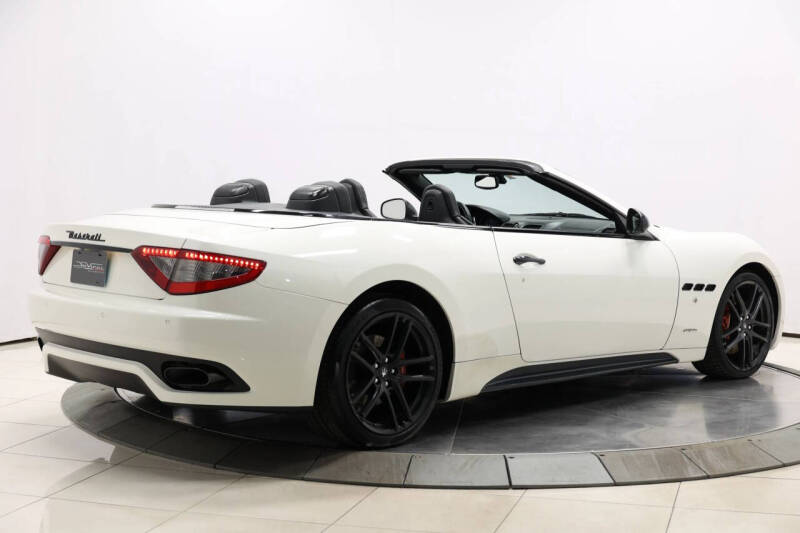 2015 Maserati GranTurismo