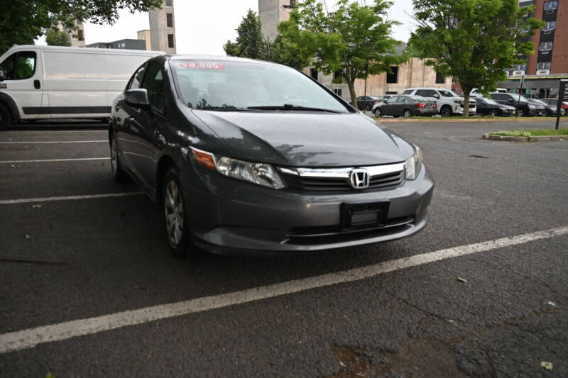 2012 Honda Civic LX photo 3