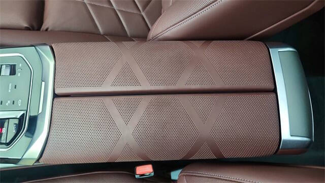 2025 BMW i7 eDrive50