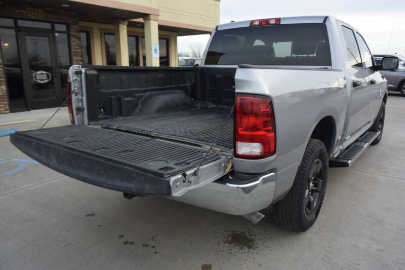 2022 RAM 1500 Classic SLT