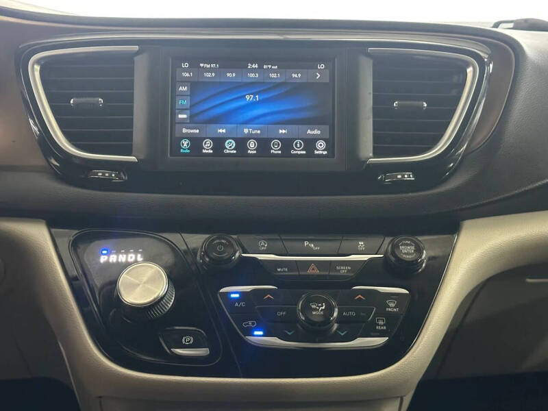 2018 Chrysler Pacifica Touring Plus