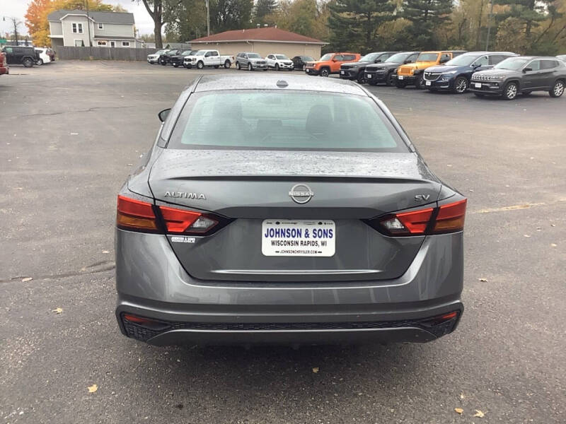 2023 Nissan Altima 2.5 SV