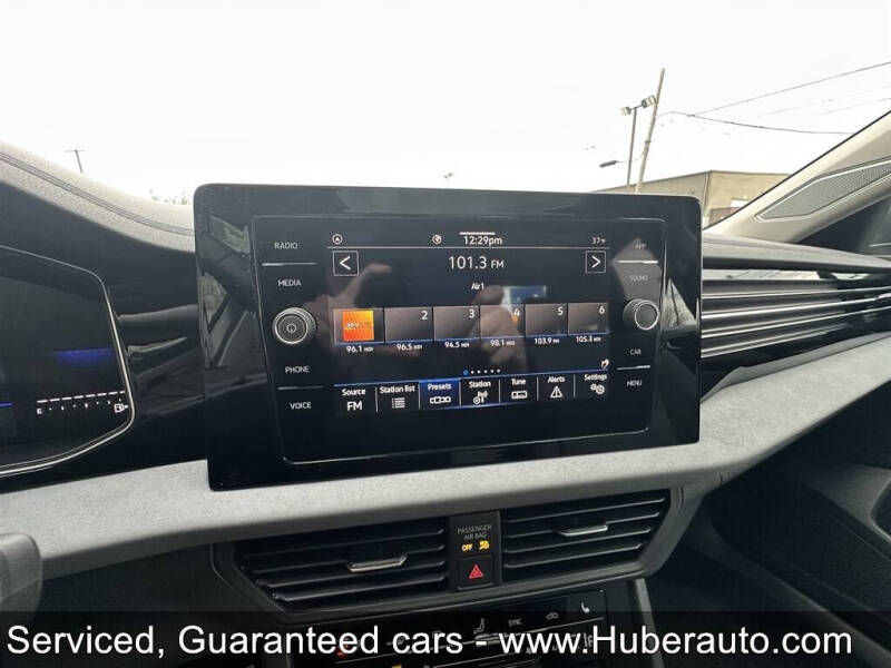 2025 Volkswagen Jetta SE