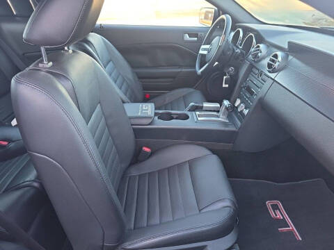 2007 Ford Mustang GT Deluxe