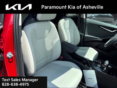 2025 Kia Niro EX Touring