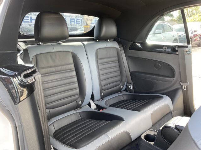 2013 Volkswagen Beetle Convertible