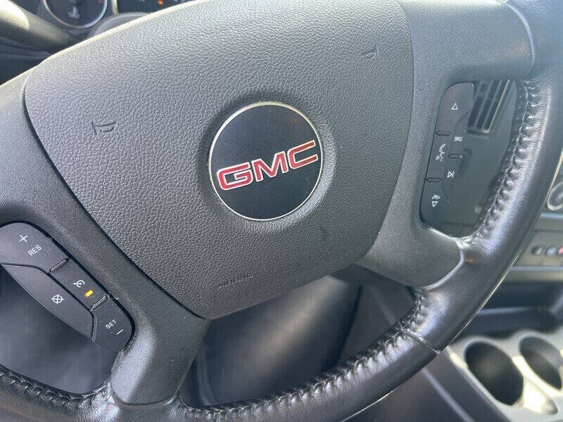2023 GMC Savana 2500