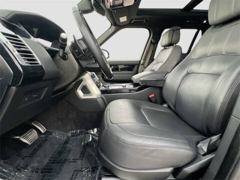 2021 Land Rover Range Rover P525 HSE Westminster Edition