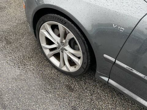 2008 Audi S8 quattro