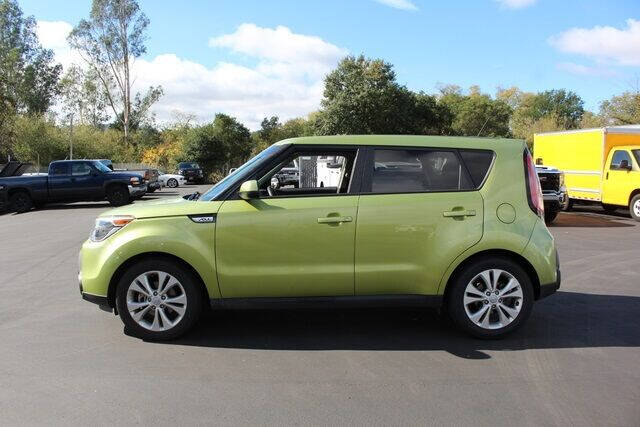 2015 Kia Soul +
