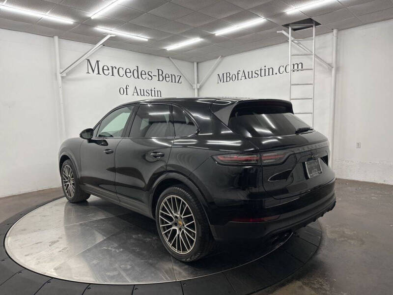 2023 Porsche Cayenne