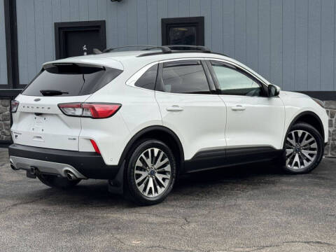 2020 Ford Escape Titanium