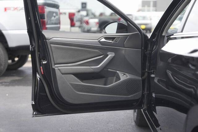 2023 Volkswagen Jetta SE