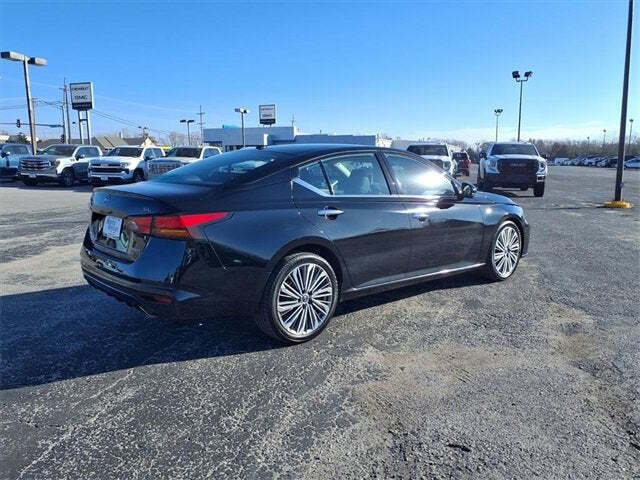 2023 Nissan Altima 2.5 SL