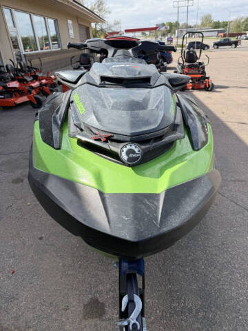 2020 Sea-Doo RXTX 300