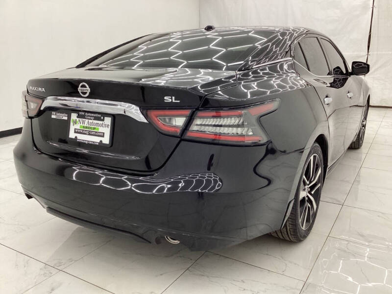 2022 Nissan Maxima 3.5 SV