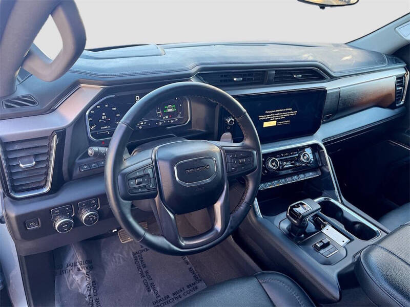 2023 GMC Sierra 1500