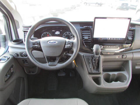 2023 Ford Transit 350 XLT