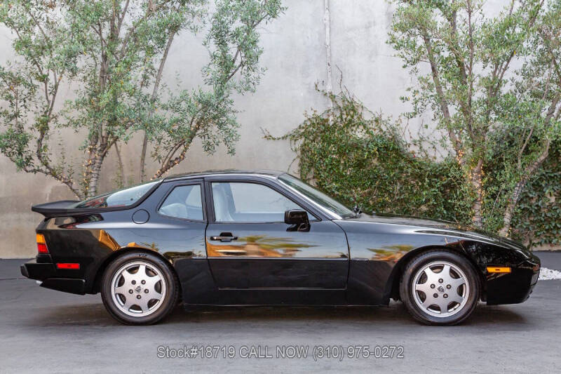 1990 Porsche 944 S2