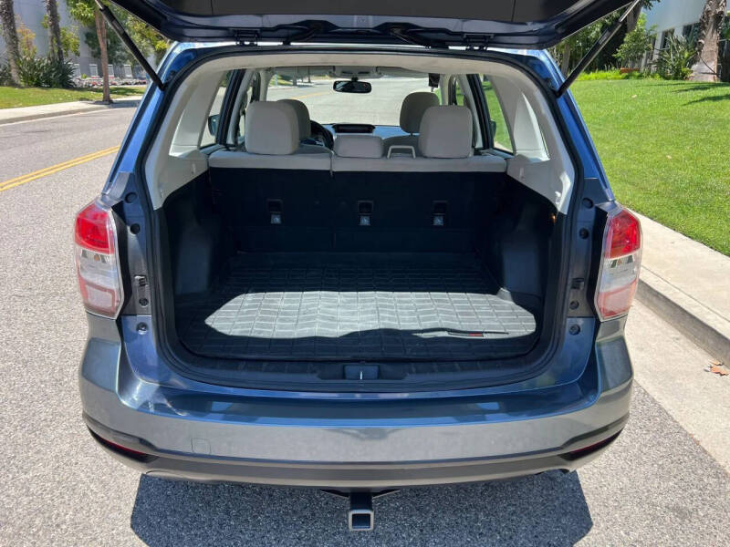 2014 Subaru Forester 2.5i