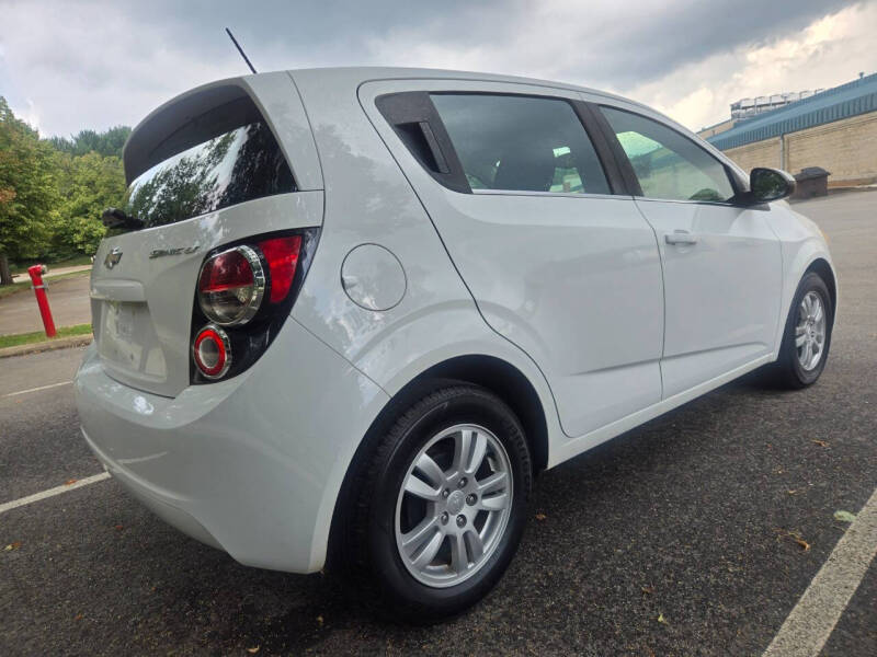 2015 Chevrolet Sonic LT Auto
