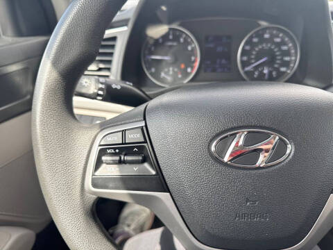 2017 Hyundai Elantra