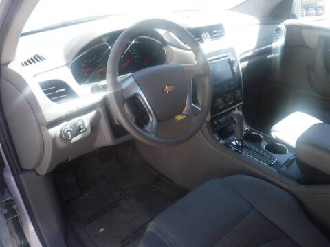 2017 Chevrolet Traverse LT