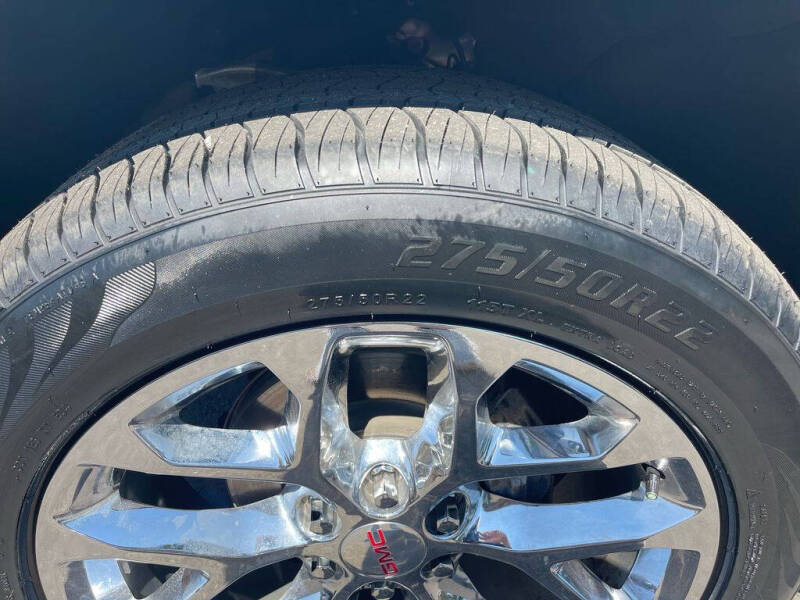 2022 GMC Yukon Denali