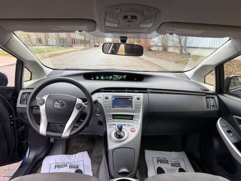 2015 Toyota Prius Three