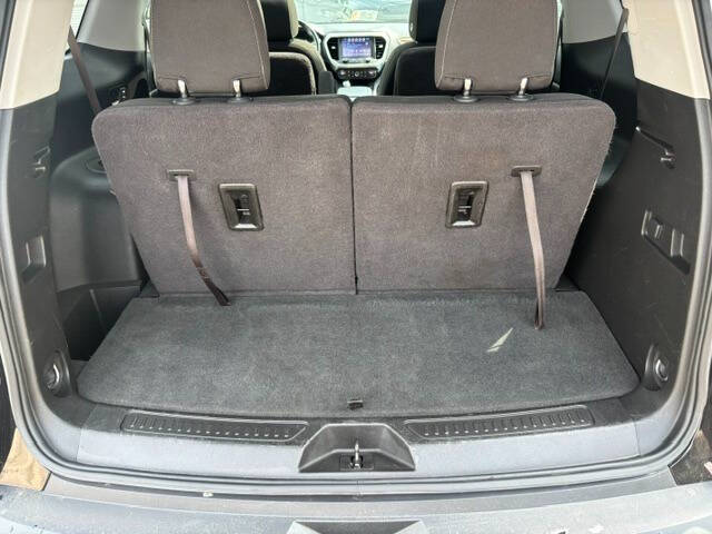 2017 GMC Acadia SLE-2