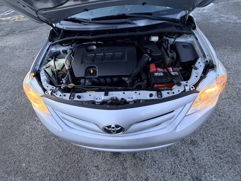 2013 Toyota Corolla LE