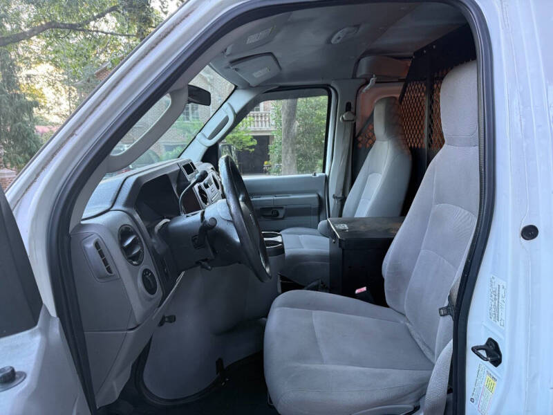 2012 Ford E-Series E-250