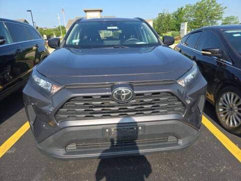 2020 Toyota RAV4 LE