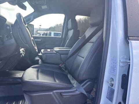 2026 Chevrolet Silverado 3500HD CC Work Truck