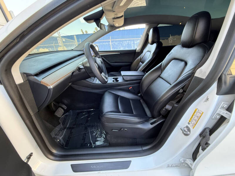 2023 Tesla Model Y Long Range