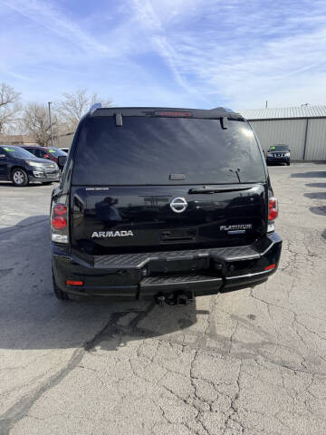 2013 Nissan Armada Platinum