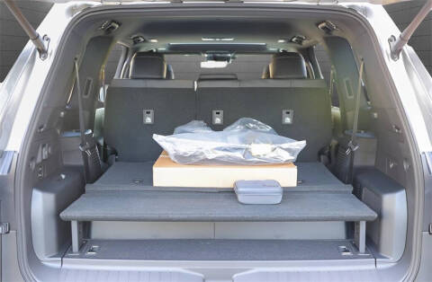 2025 Lexus LX 700h F SPORT Handling