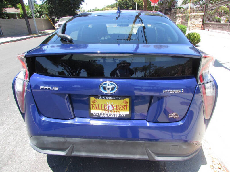 2017 Toyota Prius Four Touring