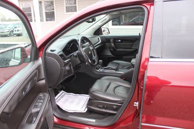 2017 Chevrolet Traverse Premier photo 9