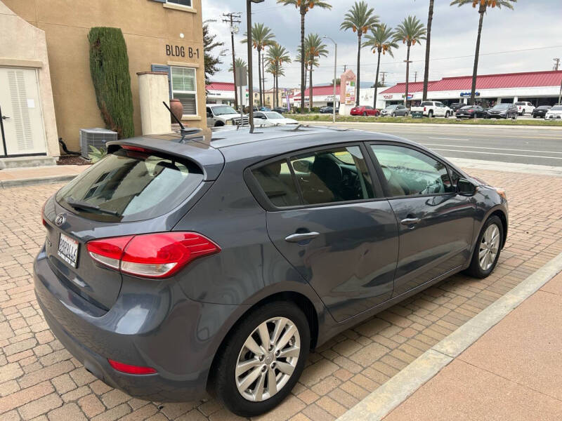 2016 Kia Forte5 EX